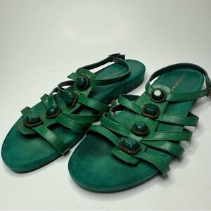 Bandolino Green Suede Sandals with Strappy Design